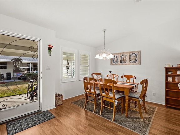 5th image of 2800 Three Wood Drive