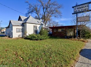 1112 27th St, Zion, IL