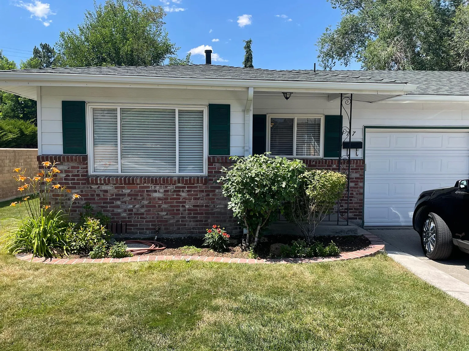 177 Mayberry Dr photo 1