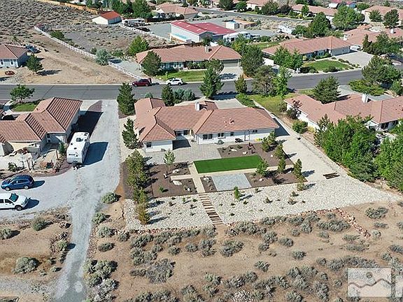 4th image of 295 Stags Leap Cir