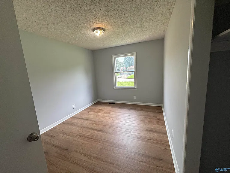 104 Gann Ave — Photo 12