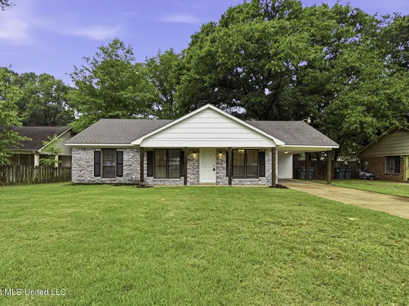 8415 Southernwood Cv, Southaven, MS 38671