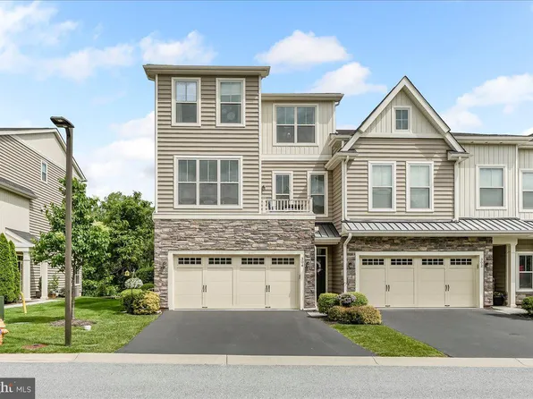 304 Redbud Ln, Kennett Square, PA 19348
