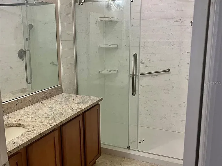 308 Windsor St4_12152023