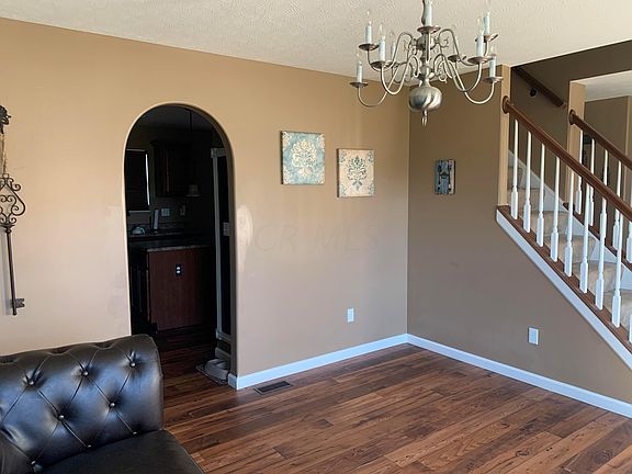 3rd image of 304 Magosa Dr