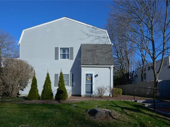364 Bellevue Ave APT A5, Newport, RI 02840