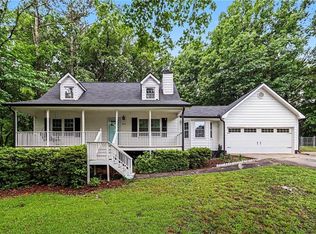 806 Valley Run Dr, Bremen, GA 30110