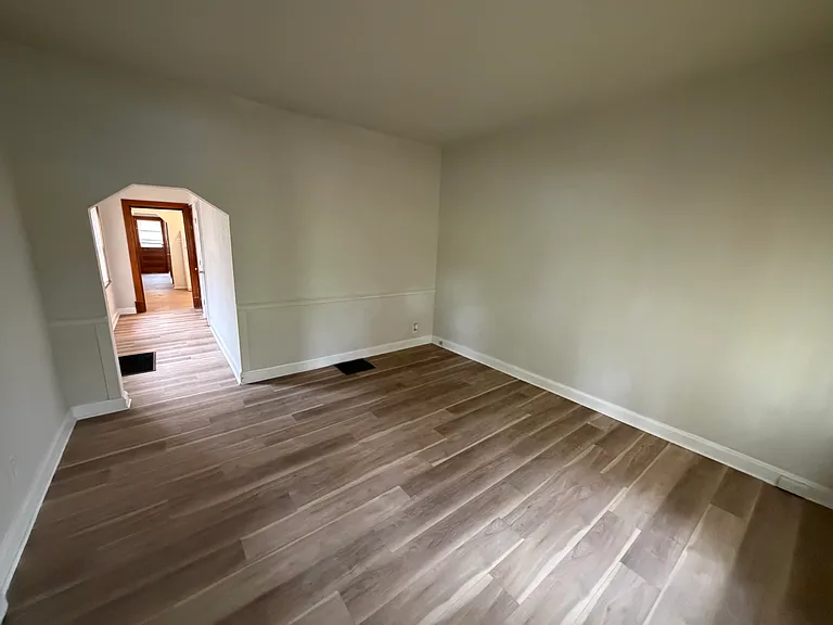 5329 Arsenal St — Photo 5