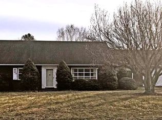 230 W Main St, Thompsontown, PA 17094