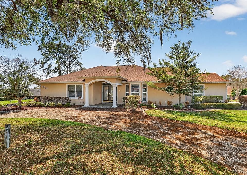 1st image of 39125 TACOMA DRIVE