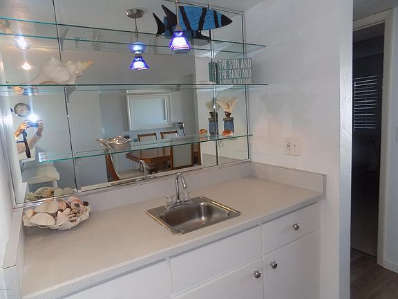 5th image of 1513 Ocean Shore Blvd #6E