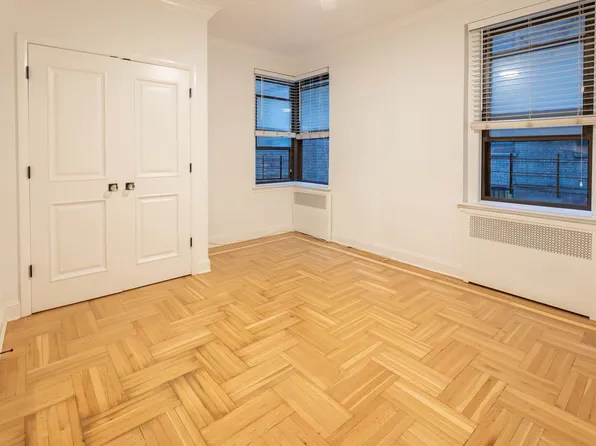 41-09 41st Street image 21 of 55