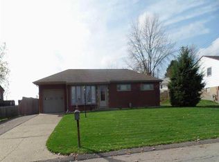 1801 Overlook Dr, Ambridge, PA 15003