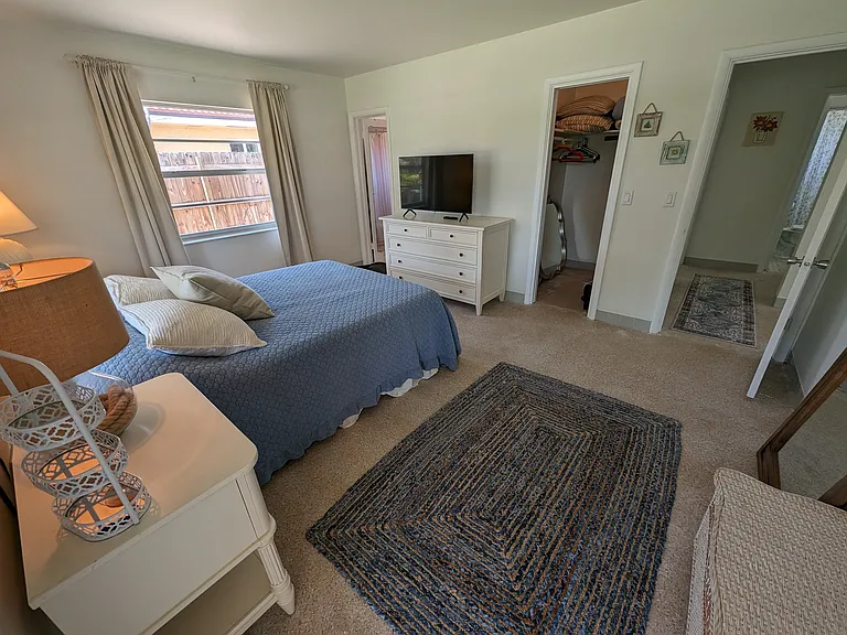 177 NE Spanish Ct — Photo 21