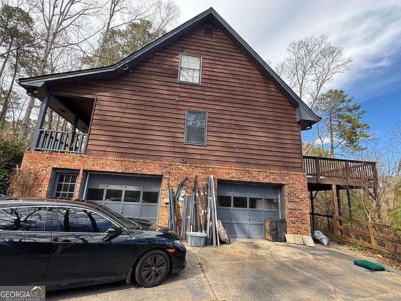 3rd image of 963 Crumbley Rd