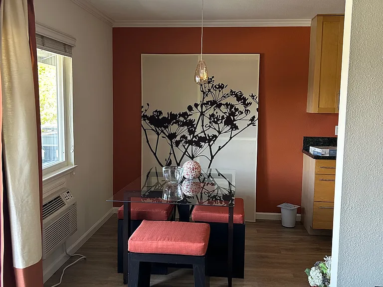 241 Masters Ct #4 — Photo 7