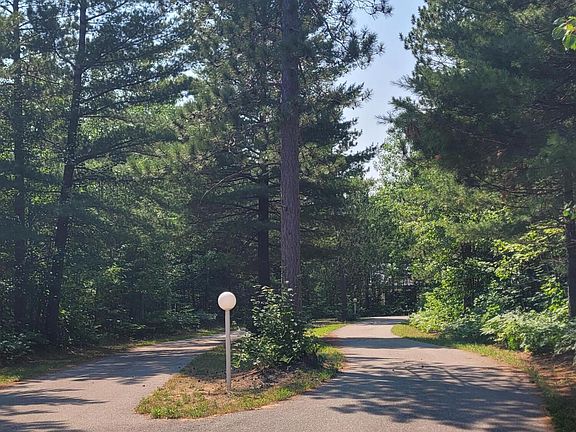 2nd image of 661 White Pine Dr