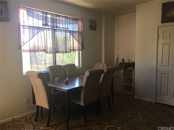 3rd image of 44250 Artesia Mill Ct