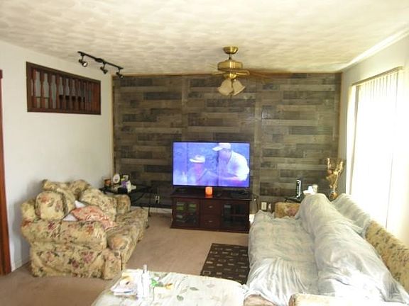 2nd image of 130 Miller Dr