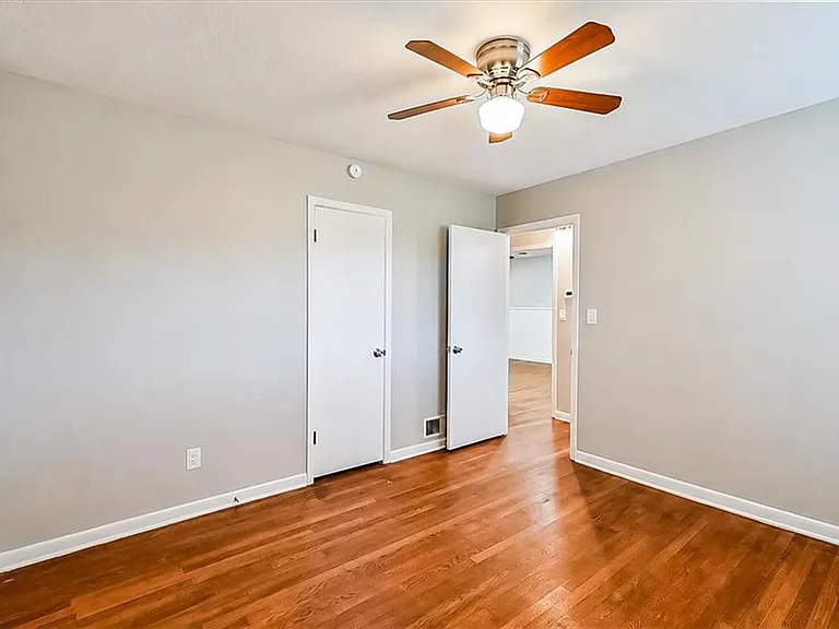 1076 Vonda Ln SW #1076 — Photo 20