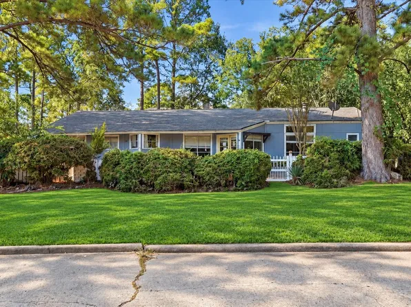 3523 Woodland Ln, Montgomery, TX 77356