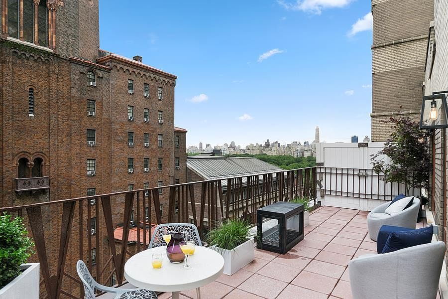 1st image of 25 Central Park W APT 12Z