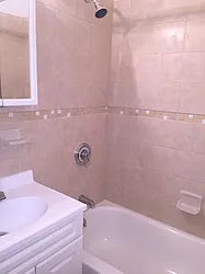 Rented by Roberto Guilbet, LREB