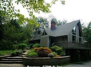 103 Sperry Rd, Bethany, CT 06524