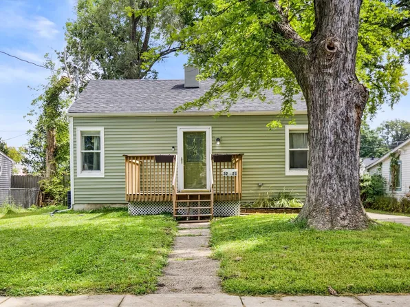 3221 Amherst St, Des Moines, IA 50313
