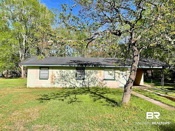 3rd image of 111 Mantel St