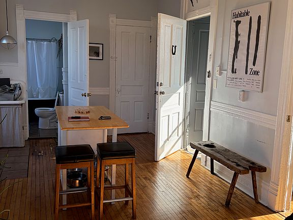 3rd image of 2239 W 18th Pl #3F