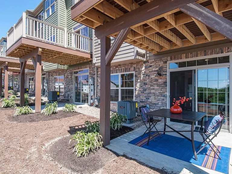 409 Moon Run Ave — Photo 13