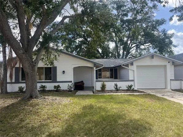 3507 Landale Dr, Holiday, FL 34691
