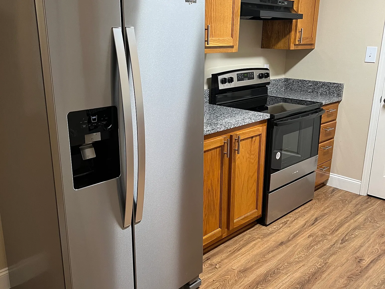 PinPoint Apartments — Photo 1