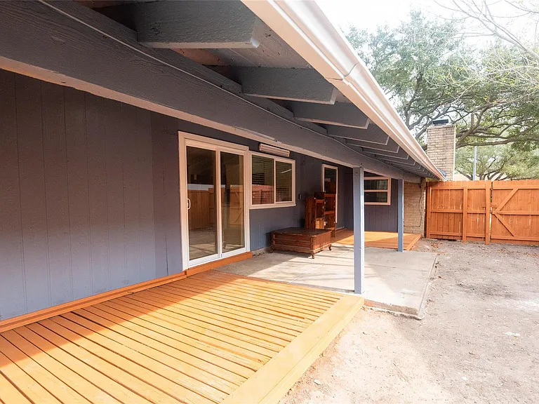 7206 La Granada Dr — Photo 32