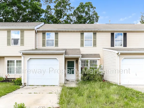 197 Lake Dr, Atco, NJ 08004