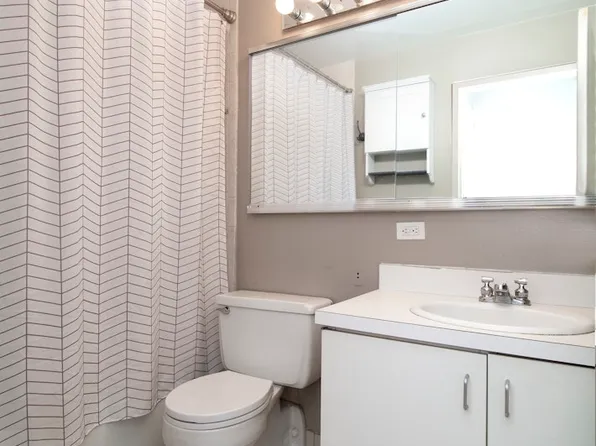 225 East 86th Street 801 image 7 of 8