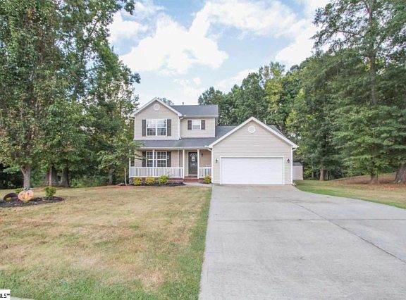 2nd image of 122 Templewood Ct