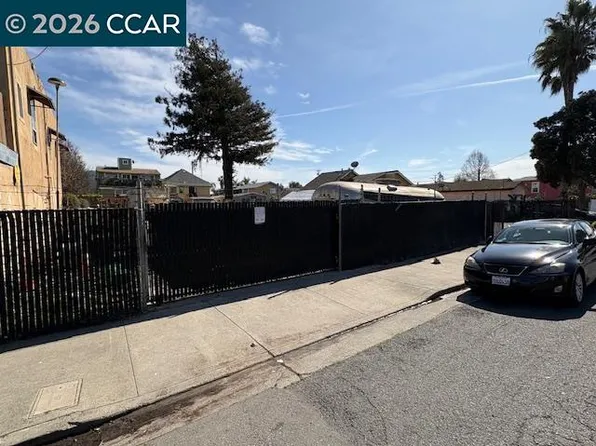 3rd St, Richmond, CA 94801