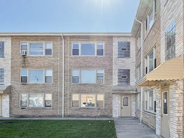 7630.5 N Milwaukee Ave #A4, Niles, IL 60714