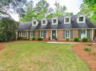 1498 Maplewood Dr, Macon, GA 31210