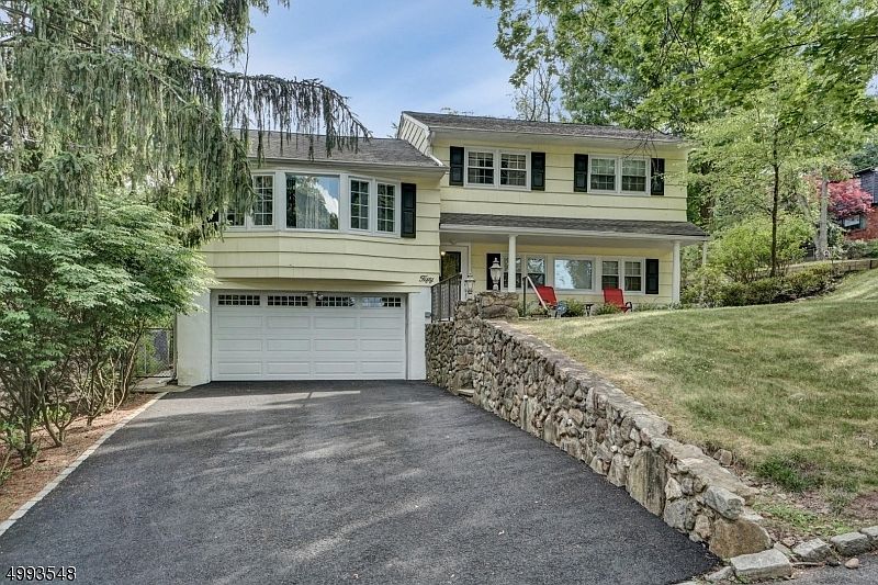 1st image of 50 Hoover Ave