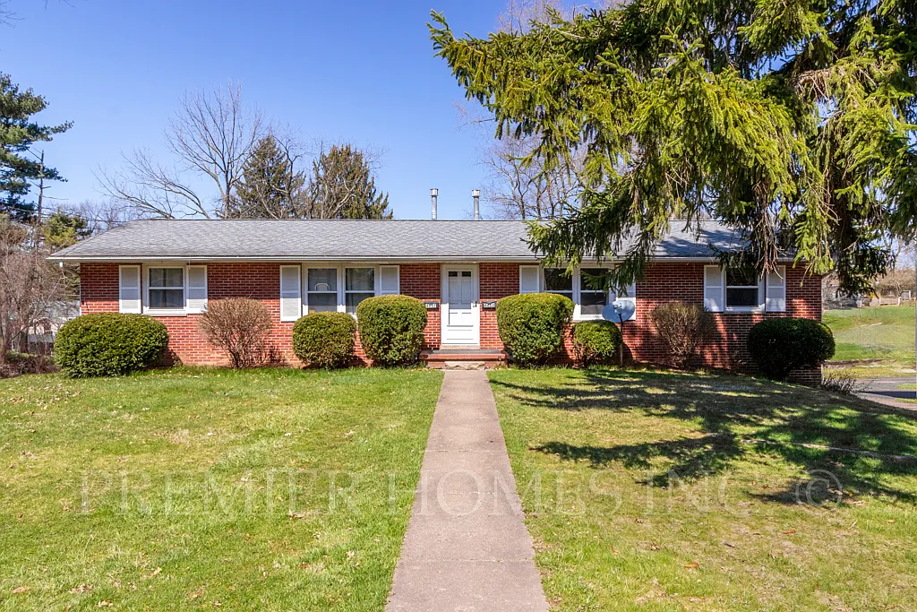 4637 15th St NW #4637 photo 1