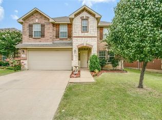 2217 Cavalry Dr, Fort Worth, TX 76177