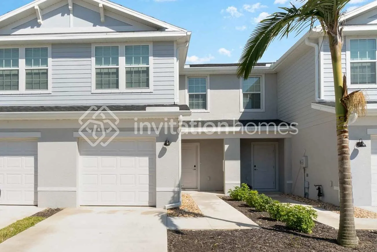 10366 Bradmore Rd #104 Fort Myers, FL 33913 — Photo 1