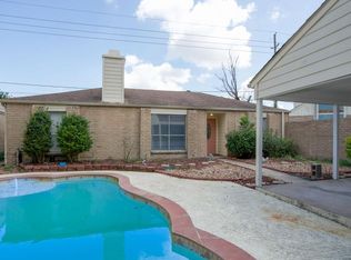 9926 Woodedge Dr, Houston, TX 77070