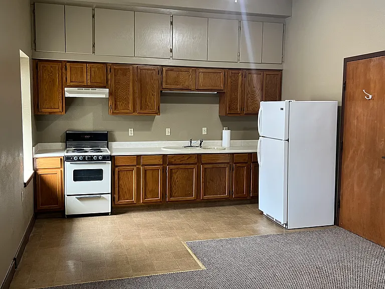 101 N Topeka Ave #203 — Photo 6