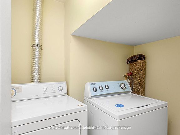 5th image of 14 Tarsus Cres #2