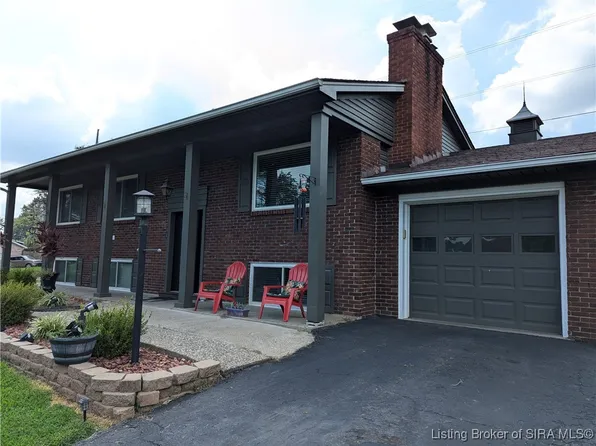 1726 Elmwood Drive, Clarksville, IN 47129