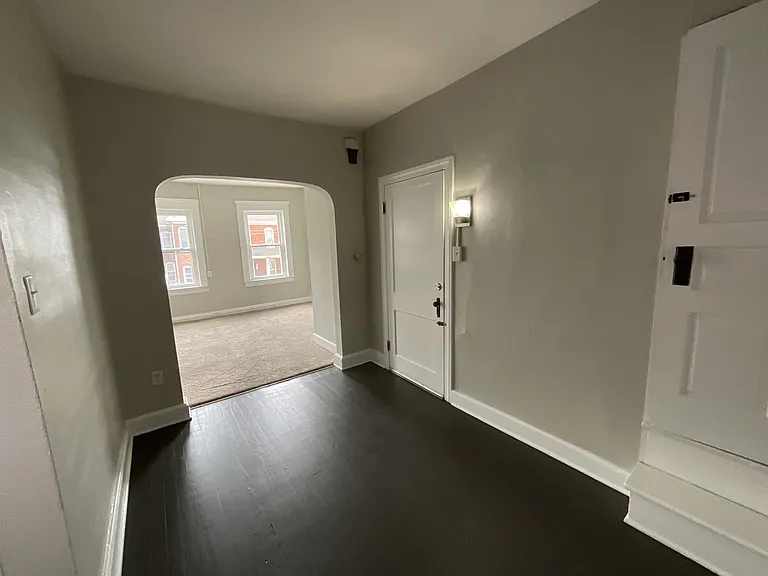 124 York St #2 — Photo 3